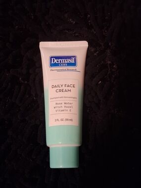 Dermasil Daily Face Cream - Mint Hydration